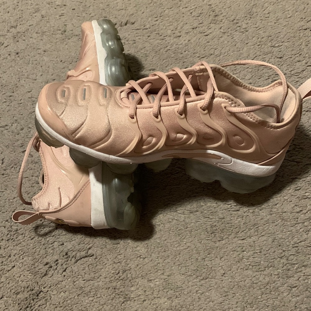 Nike Women’s Air Vapormax Plus